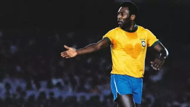 Rei Pelé [Imagem: Reprodução/Domício Pinheiro/Alma Preta]